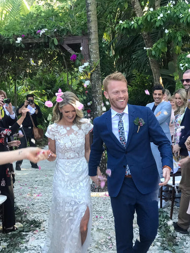 What To Wear To a Wedding...